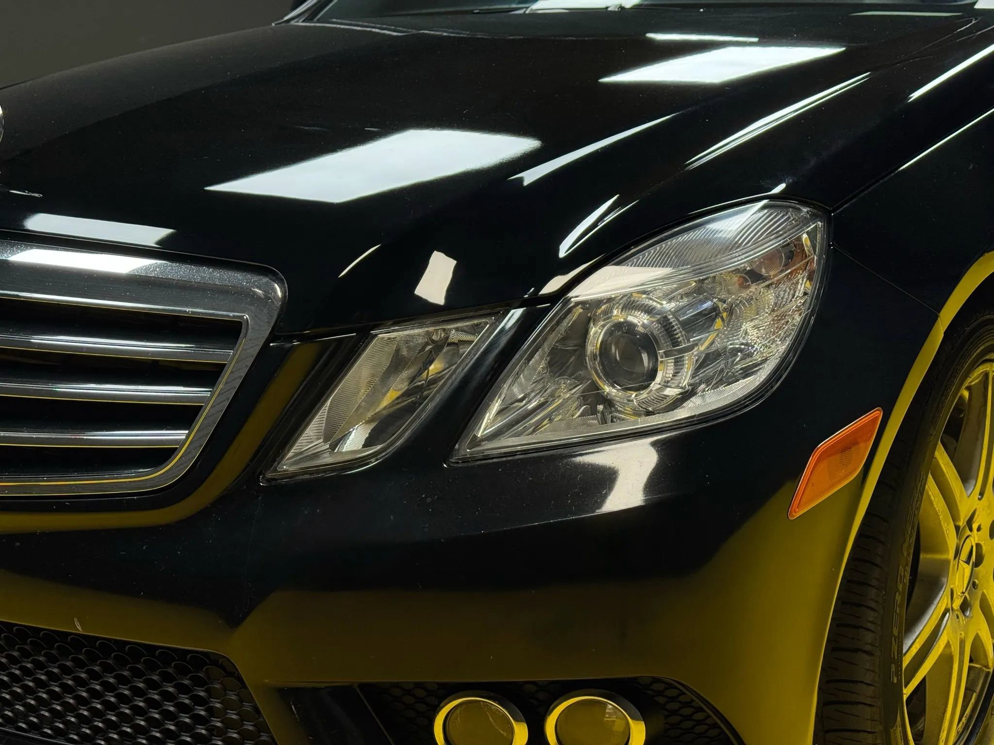 Used 2010 Mercedes-Benz E 550 Sedan image 7