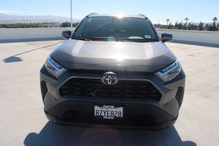 Certified 2022 Toyota RAV4 XLE w/ Convenience Package FWD image 7