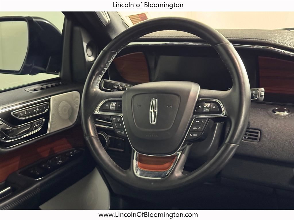 Used 2020 Lincoln Navigator Reserve AWD/4WD image 21