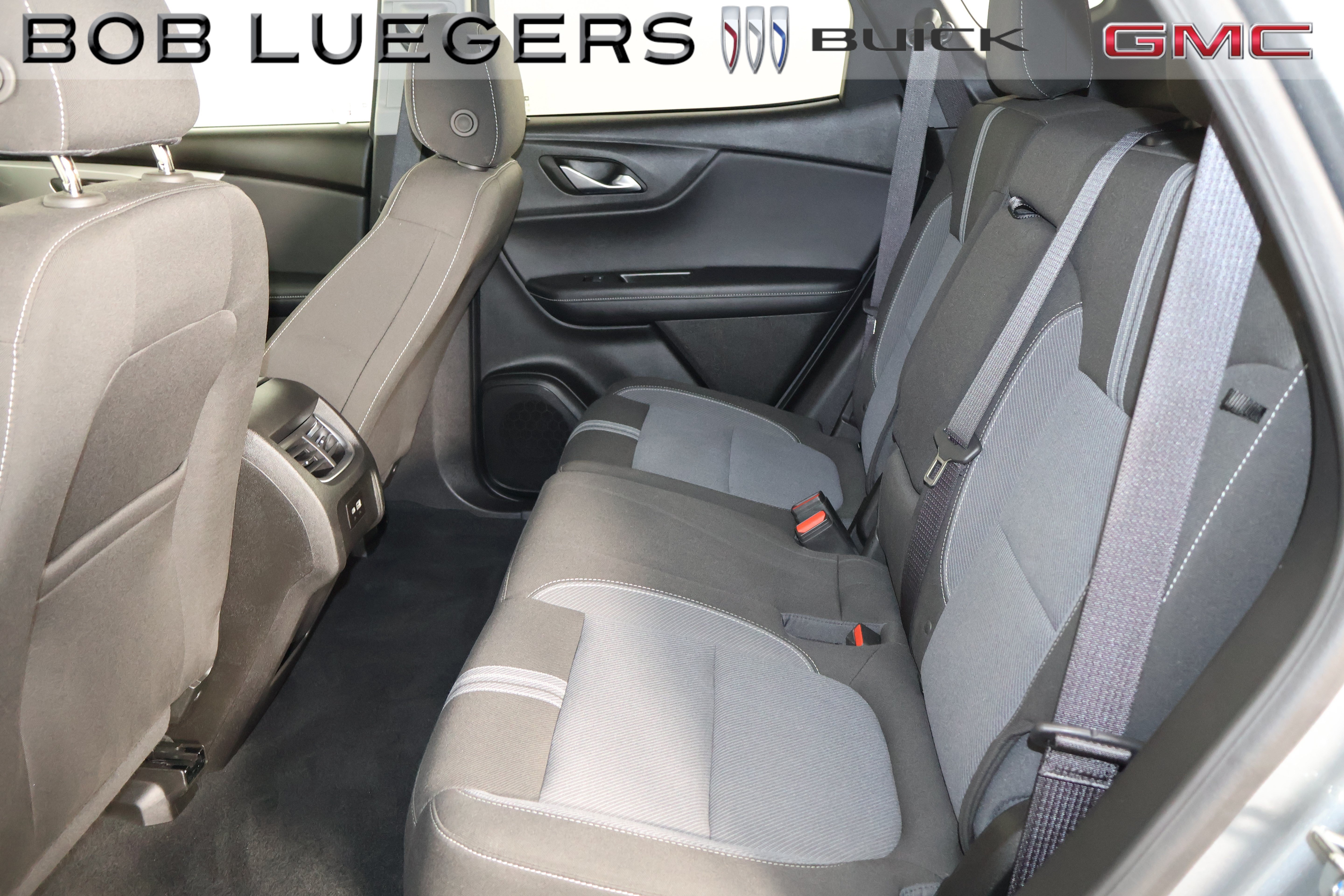 Certified 2025 Chevrolet Blazer LT FWD image 11