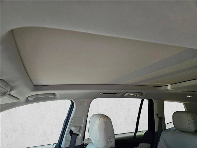 Used 2020 Cadillac XT6 Premium Luxury AWD/4WD image 17