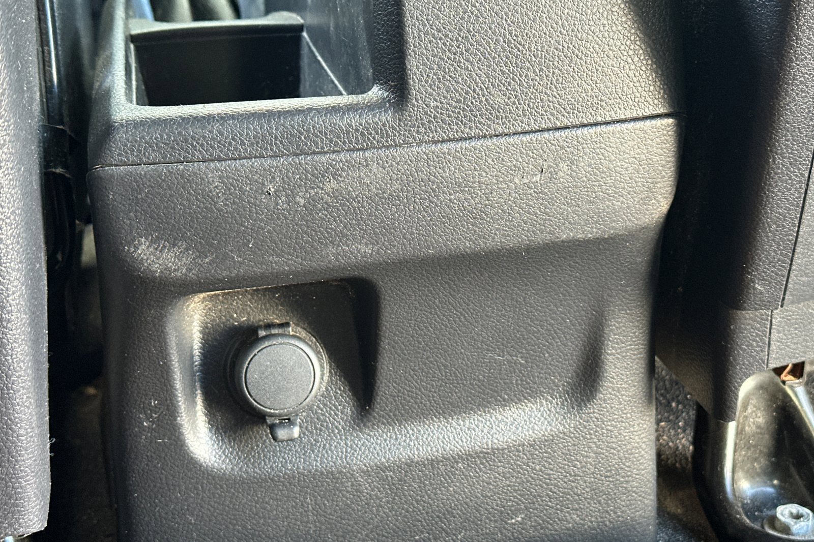 Used 2018 Nissan NV200 SV w/ Navigation Package image 40