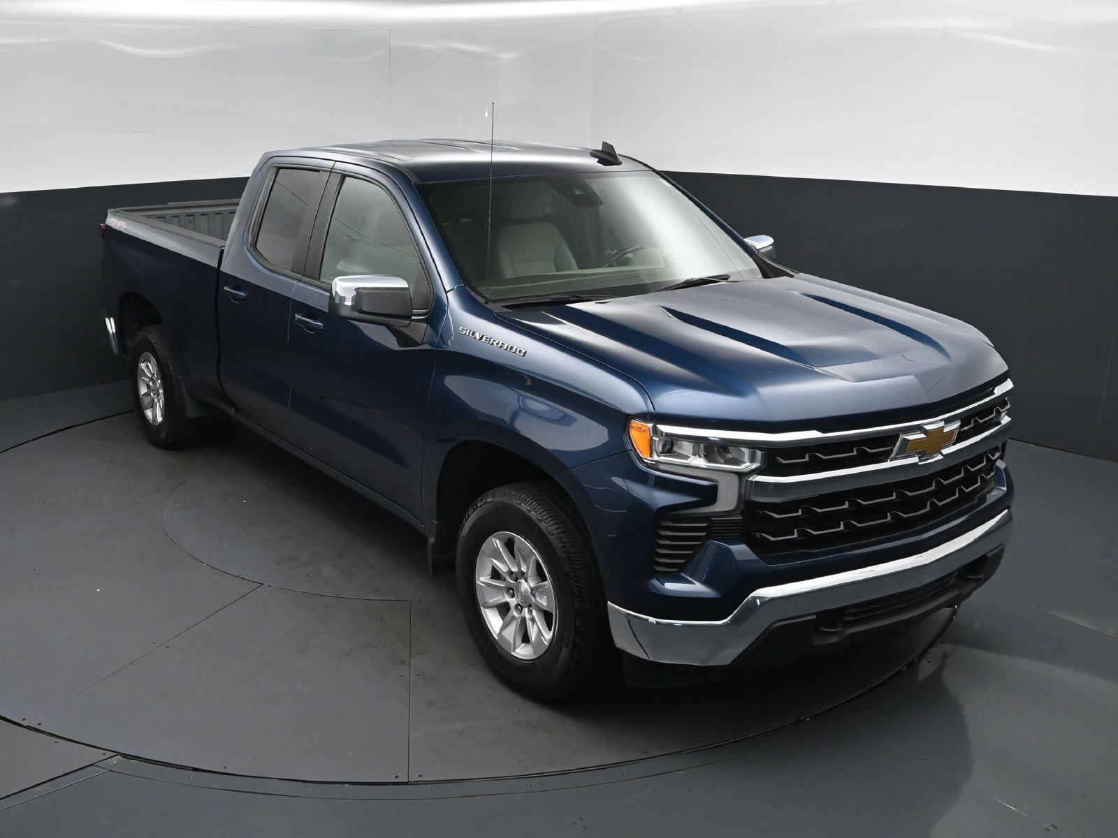 Used 2022 Chevrolet Silverado 1500 LT w/ Convenience Package II