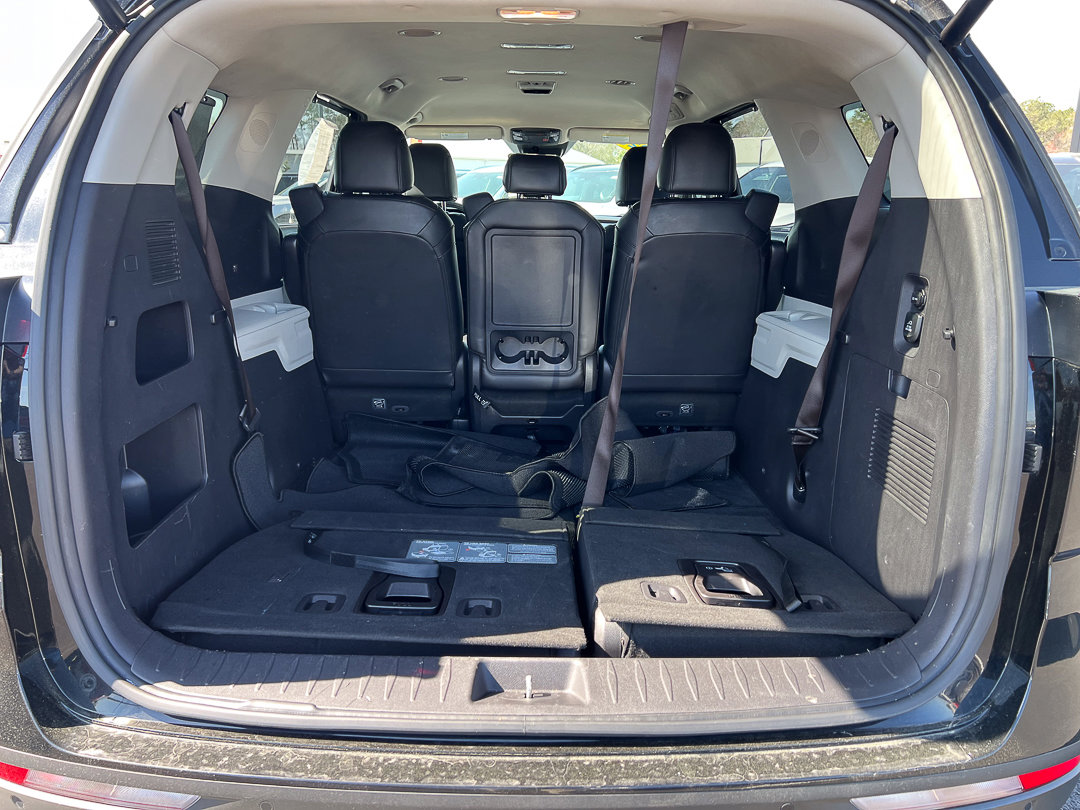 Used 2023 Kia Carnival SX FWD image 5