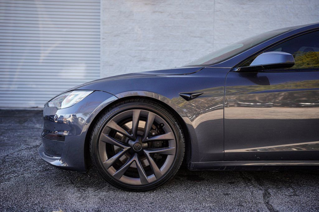 Used 2021 Tesla Model S Plaid image 10