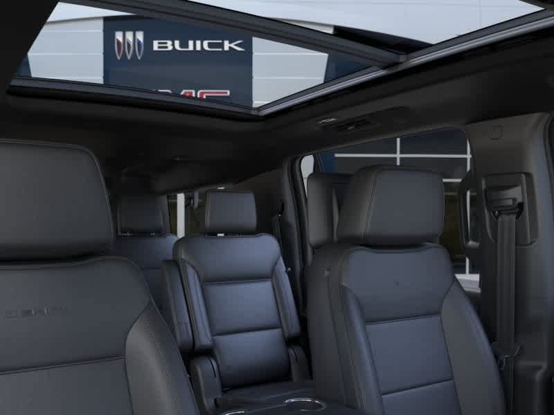 New 2026 GMC Yukon XL Denali w/ Denali Reserve Package RWD image 24