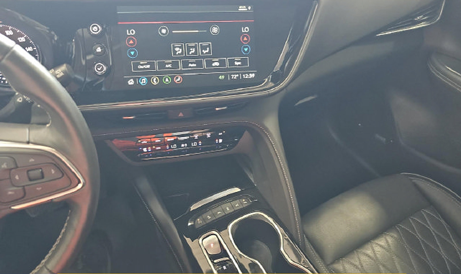 Used 2023 Buick Envision Avenir AWD/4WD image 17