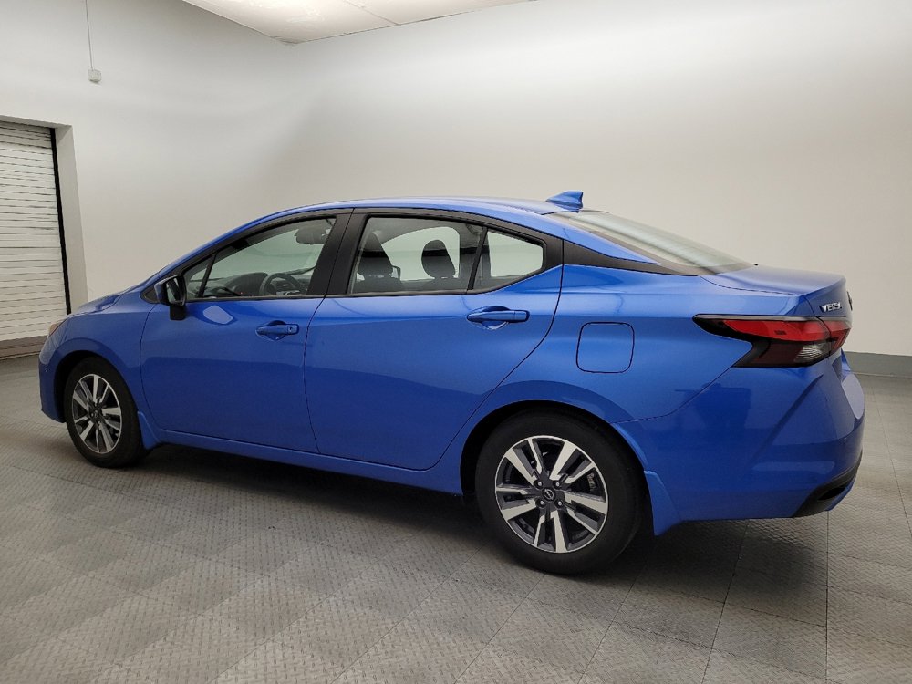 Used 2024 Nissan Versa SV w/ Trunk Package image 3