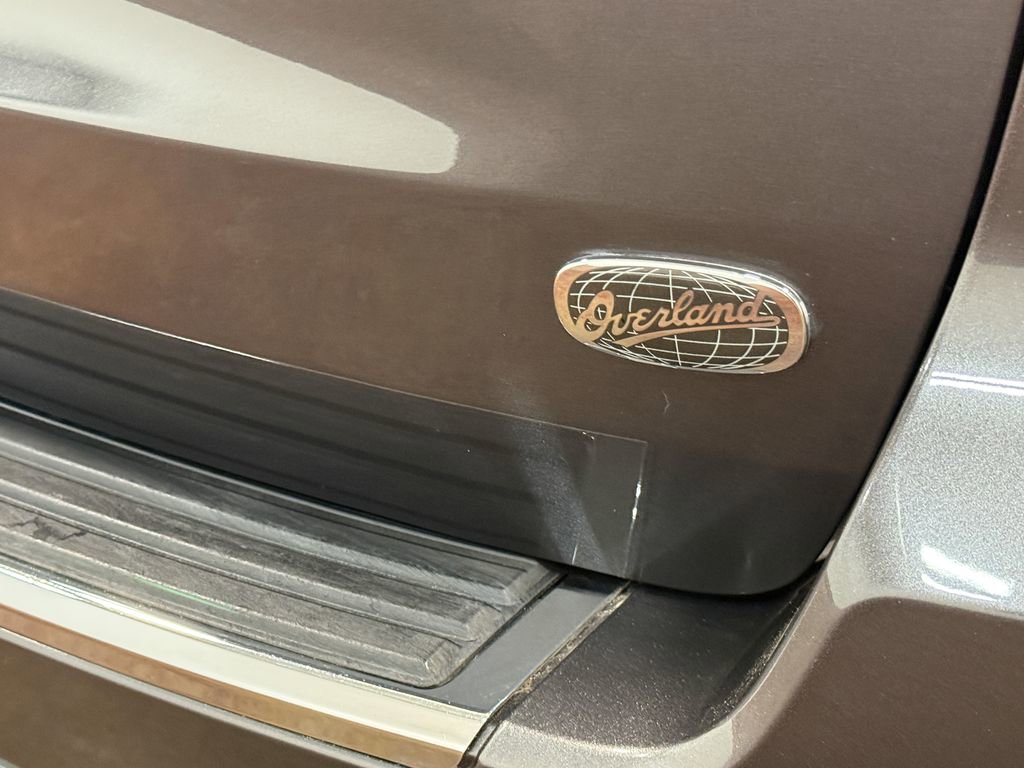 Used 2018 Jeep Grand Cherokee Overland image 89