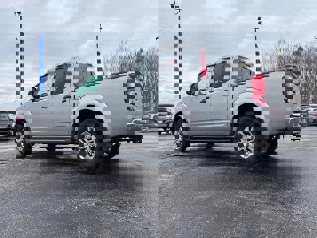 Used 2018 Nissan Frontier SV AWD/4WD image 5