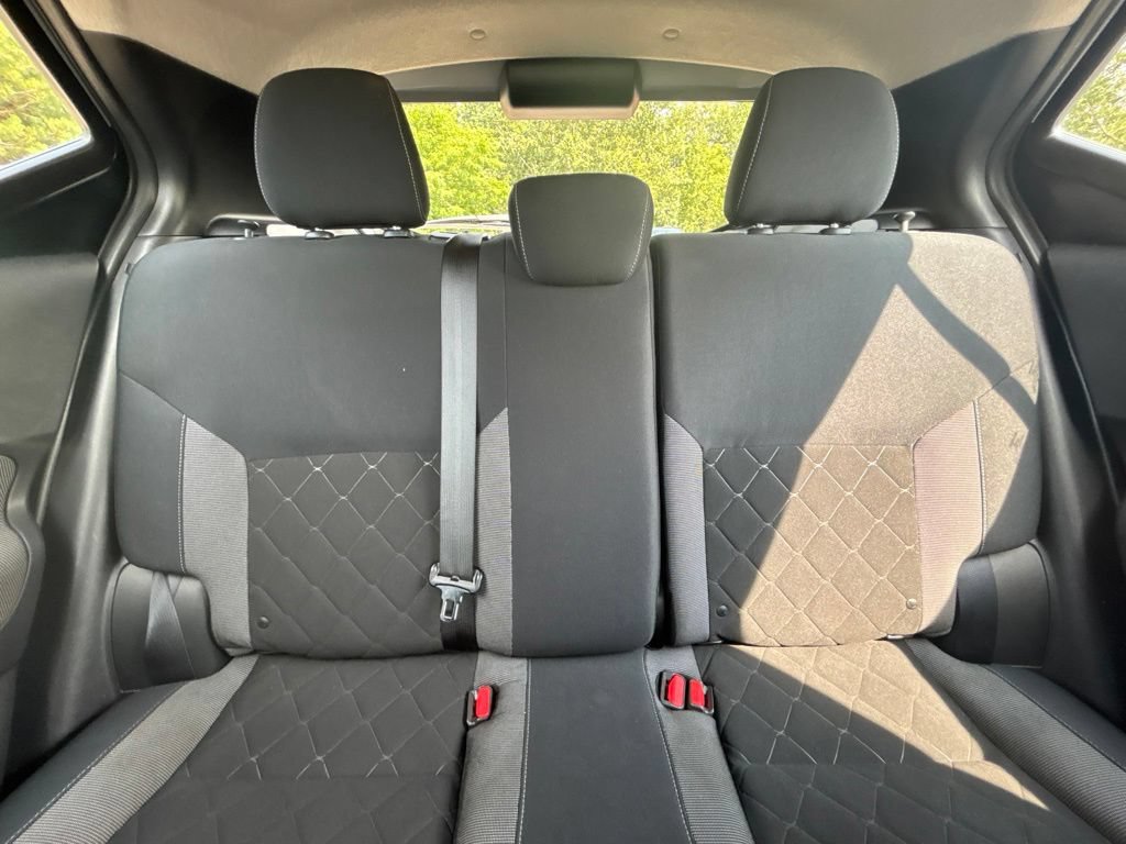 Used 2018 Nissan Kicks S FWD image 29