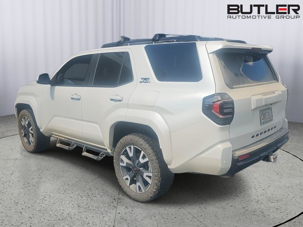Used 2025 Toyota 4Runner TRD Sport AWD/4WD image 3
