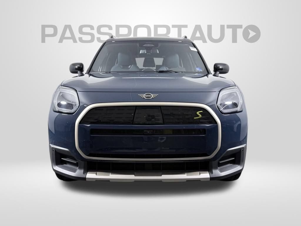 Used 2025 MINI Cooper Countryman SE AWD/4WD image 2
