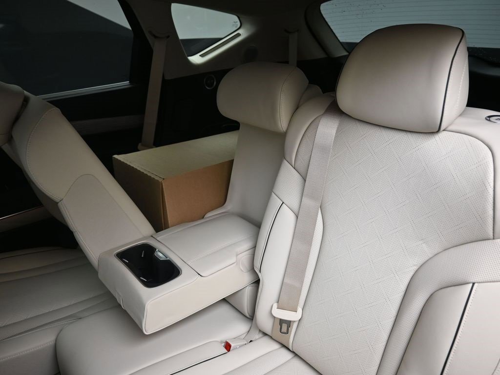 New 2026 Genesis GV80 2.5T Advanced image 20