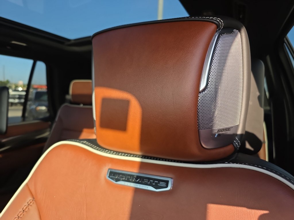 Certified 2023 GMC Yukon Denali Ultimate AWD/4WD image 9