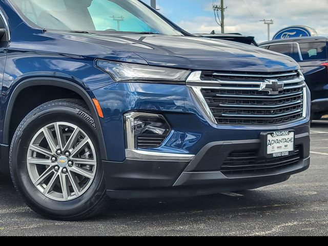 Used 2023 Chevrolet Traverse LT FWD image 3