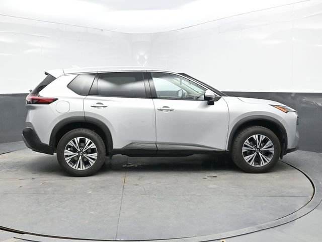 Used 2021 Nissan Rogue SV AWD/4WD image 8