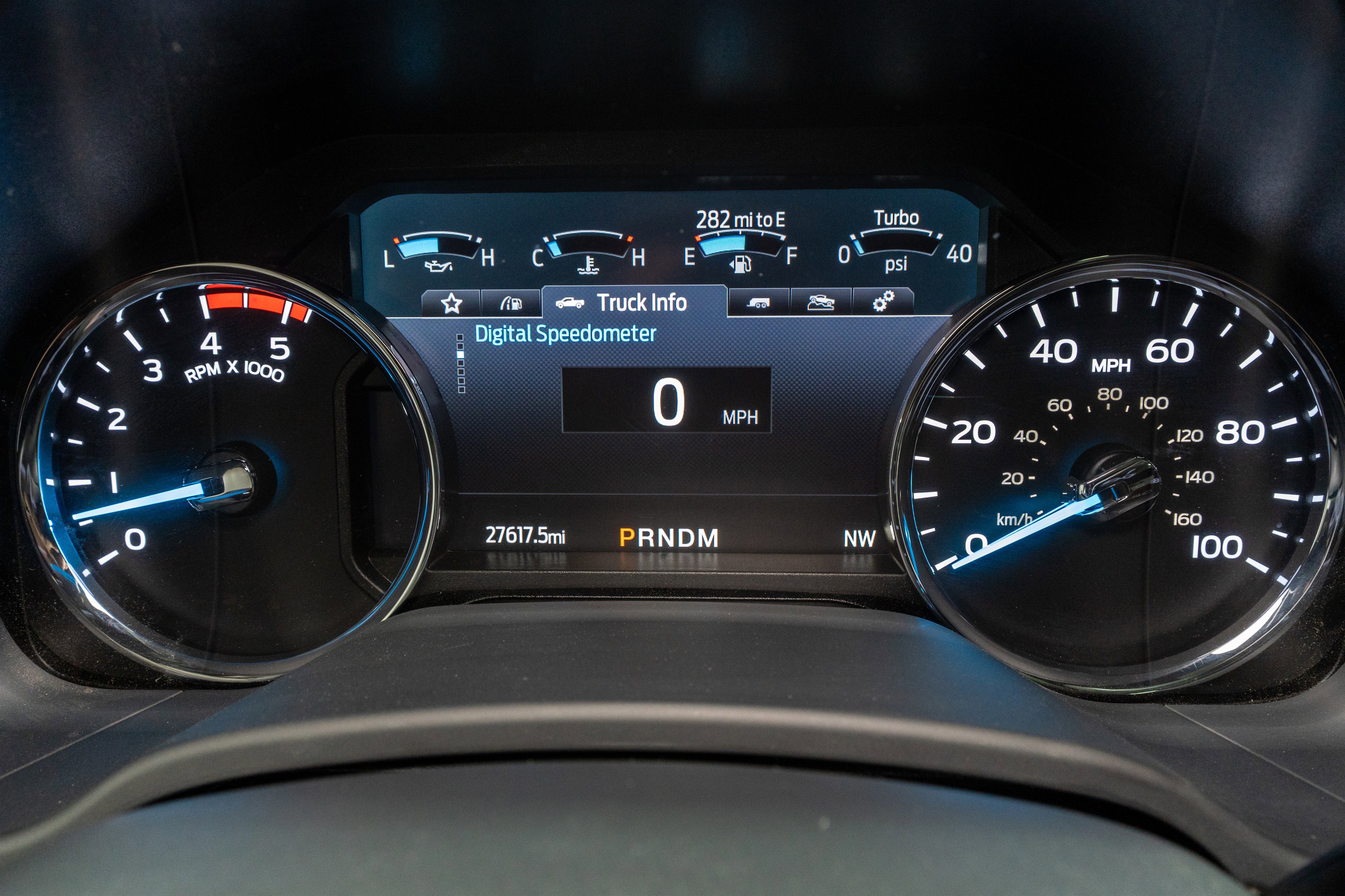 Used 2022 Ford F250 Platinum w/ FX4 Off-Road Package image 29