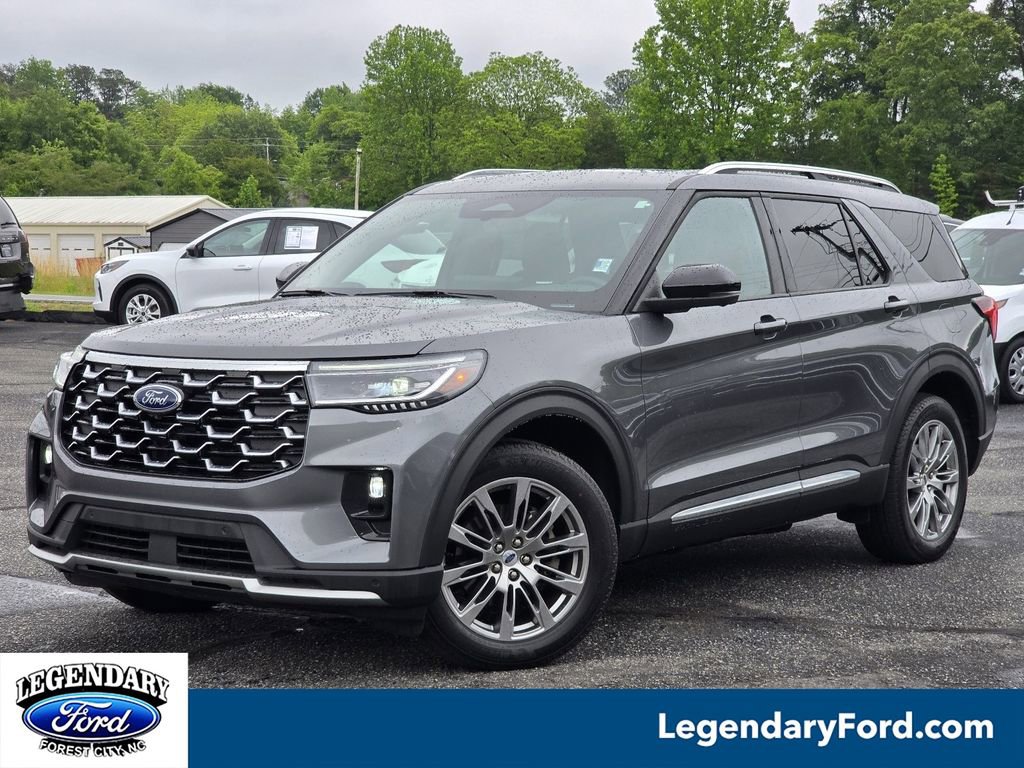Used 2025 Ford Explorer Platinum AWD/4WD image 1
