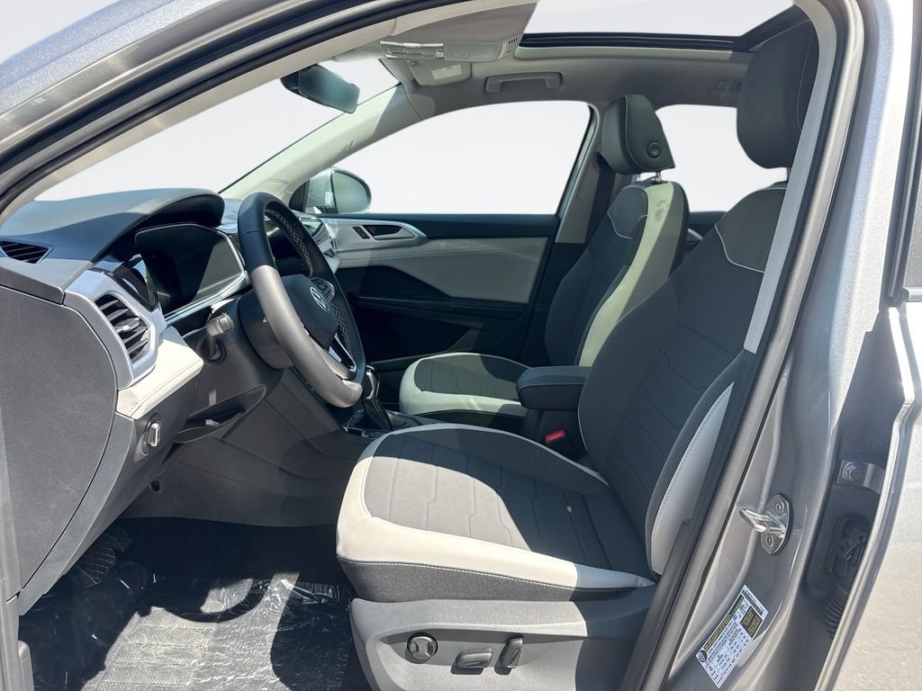 New 2026 Volkswagen Taos SE AWD/4WD image 13