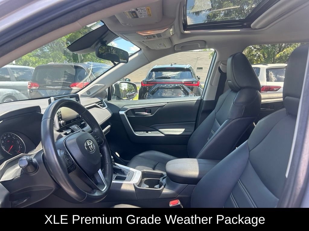 Used 2020 Toyota RAV4 XLE Premium AWD/4WD image 7