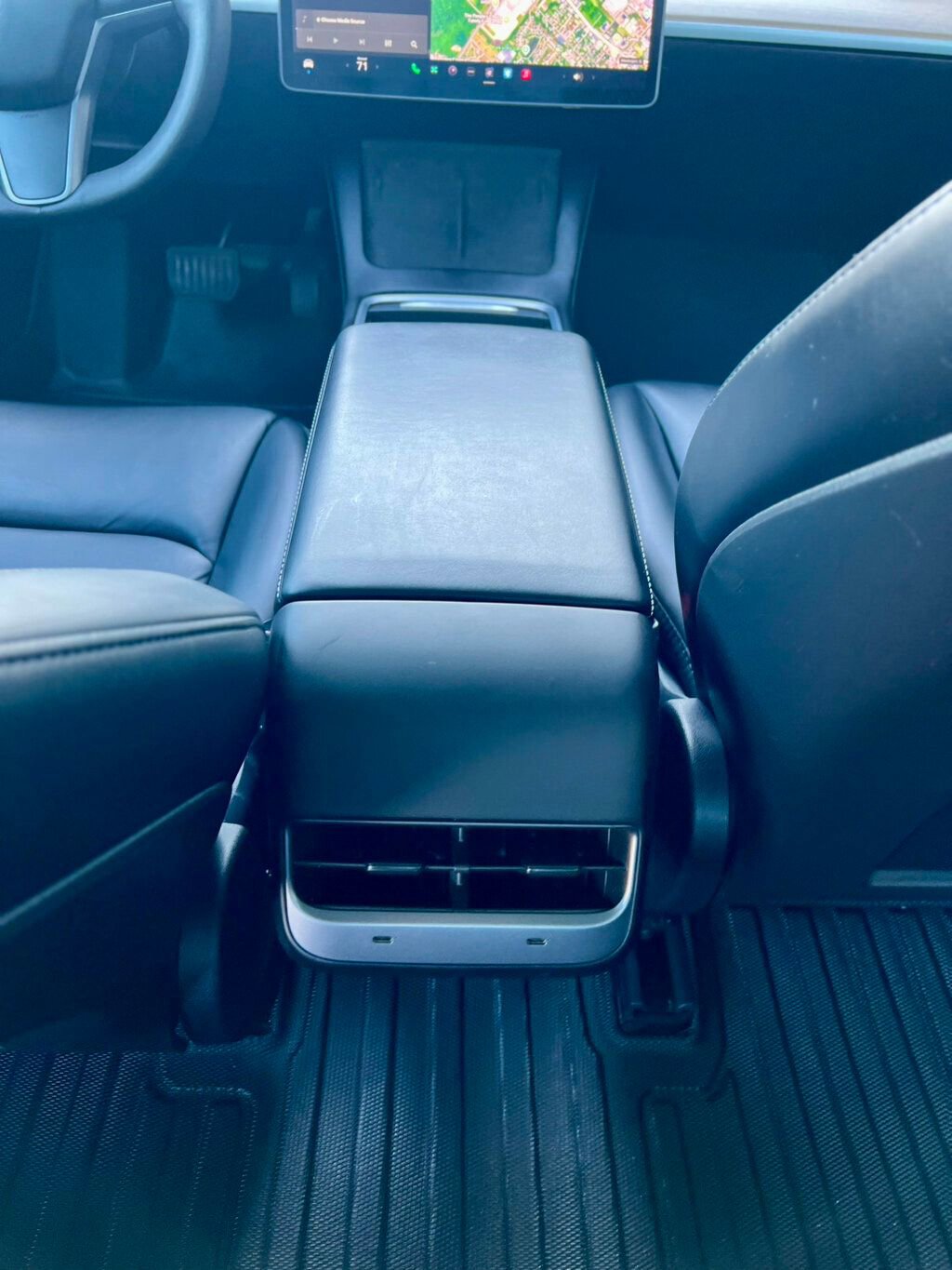 Used 2021 Tesla Model 3 Standard Range Plus image 17