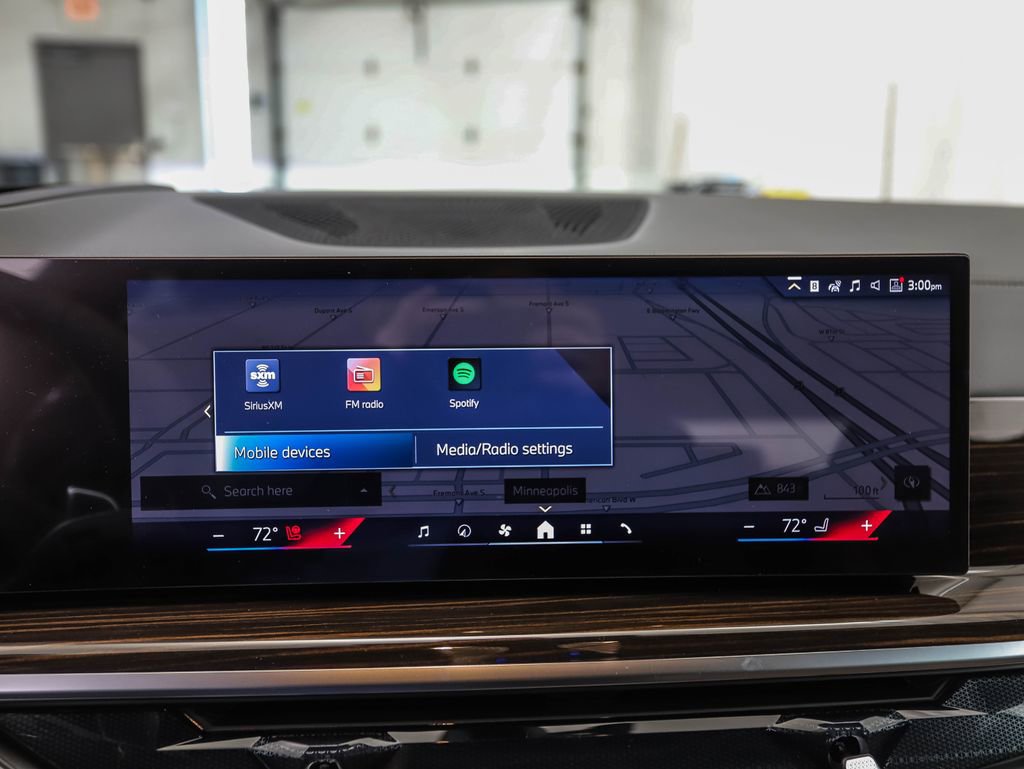 New 2026 BMW X5 xDrive50e w/ Executive Package image 17