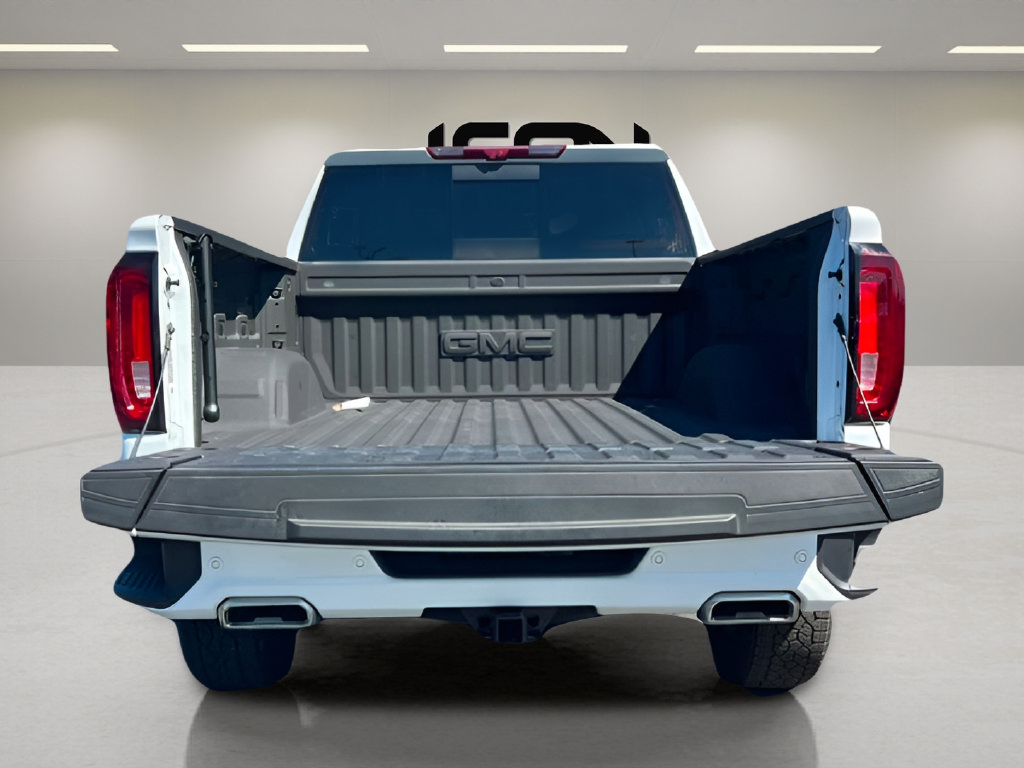 Used 2025 GMC Sierra 1500 AT4 w/ Technology Package AWD/4WD image 21