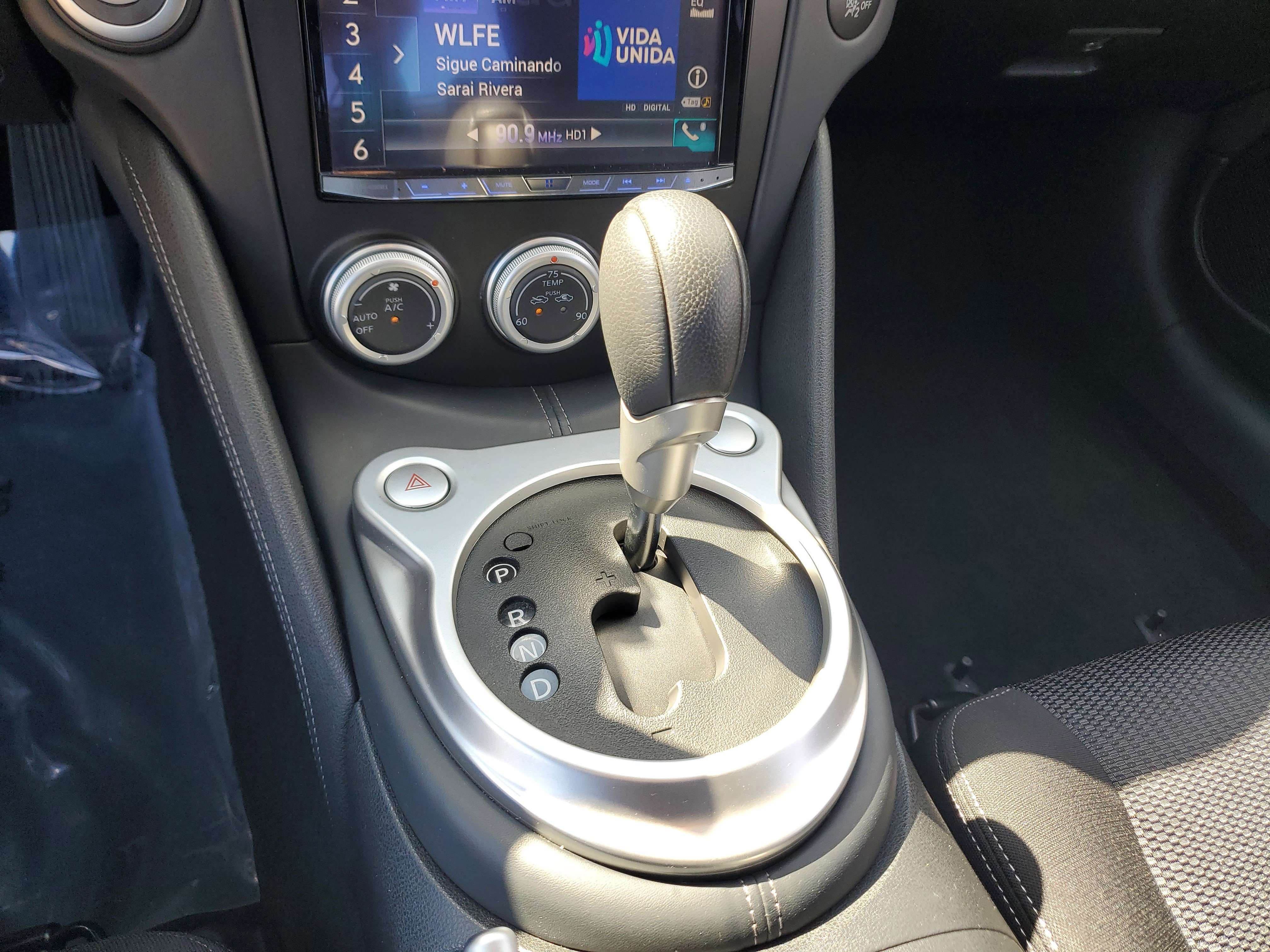 Used 2016 Nissan 370Z Coupe image 23