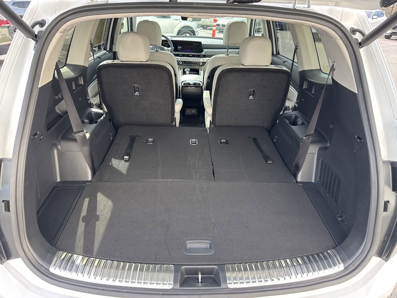 Used 2025 Kia Telluride SX Prestige image 13