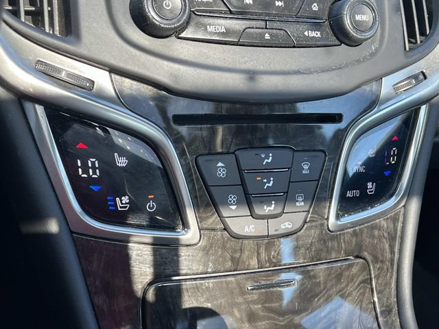 Used 2015 Buick LaCrosse Premium w/ Driver Confidence Package #1 AWD/4WD image 25