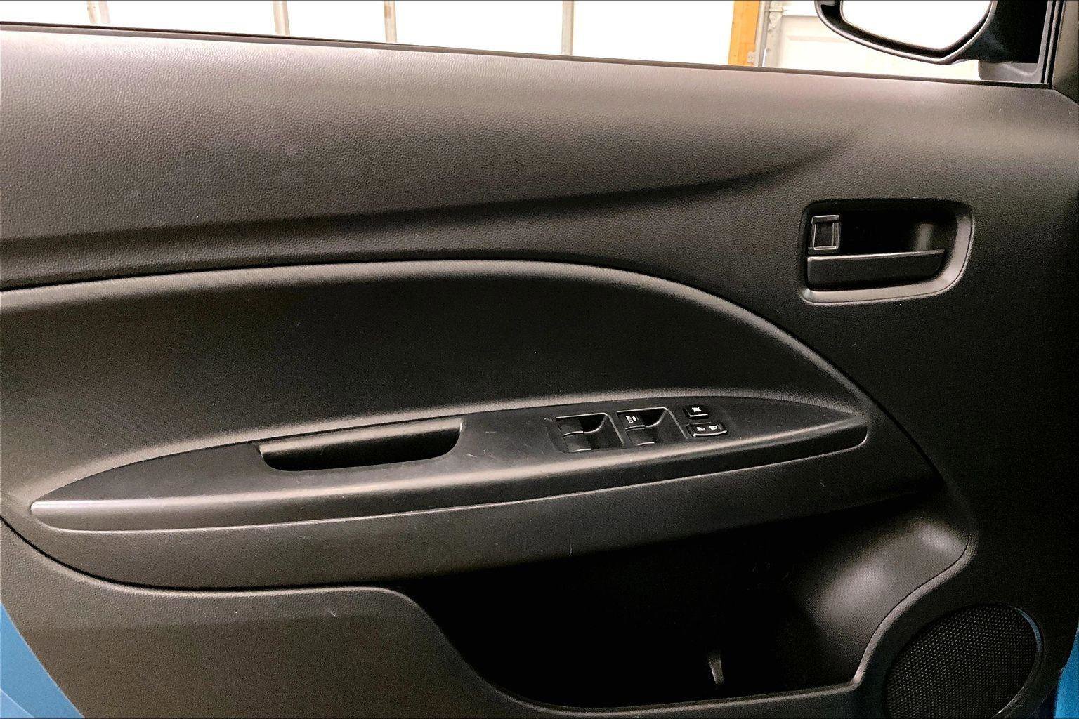 Used 2019 Mitsubishi Mirage ES image 22