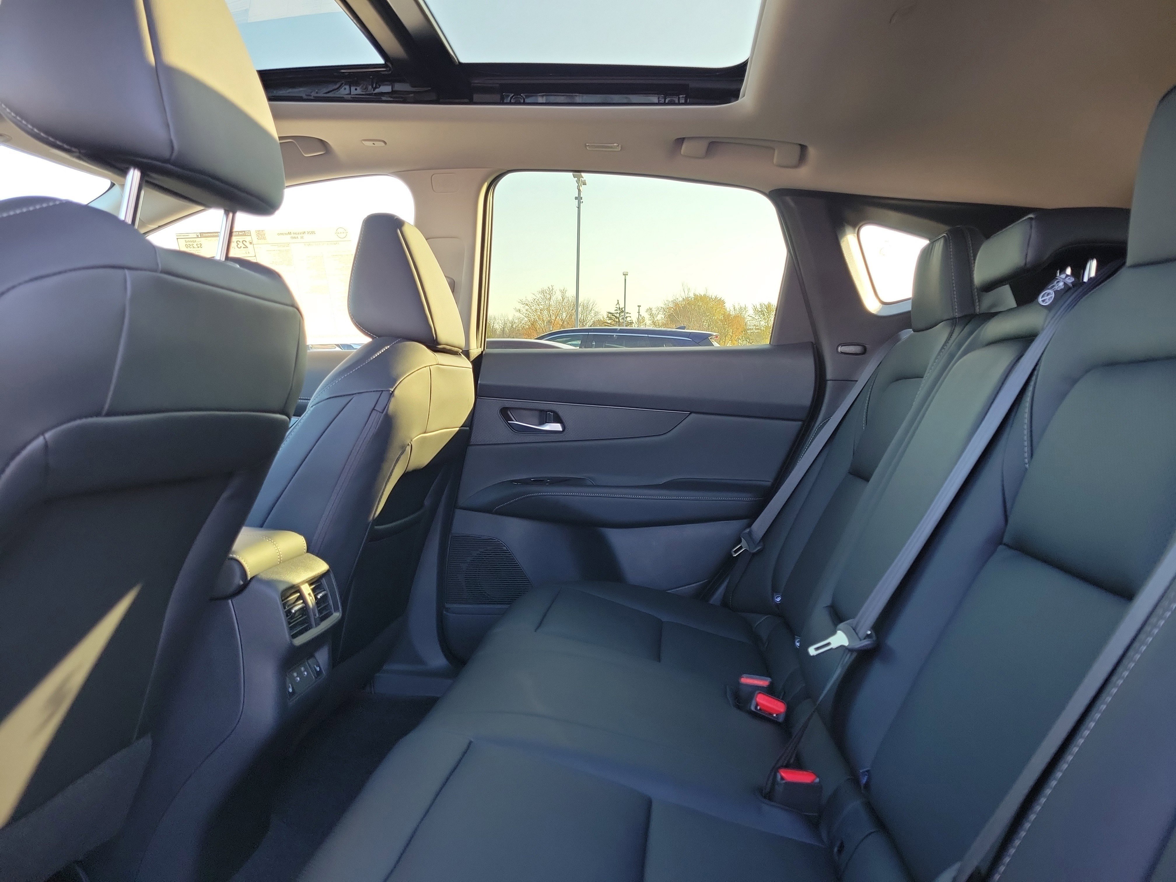 New 2026 Nissan Murano SL w/ Comfort Package image 11