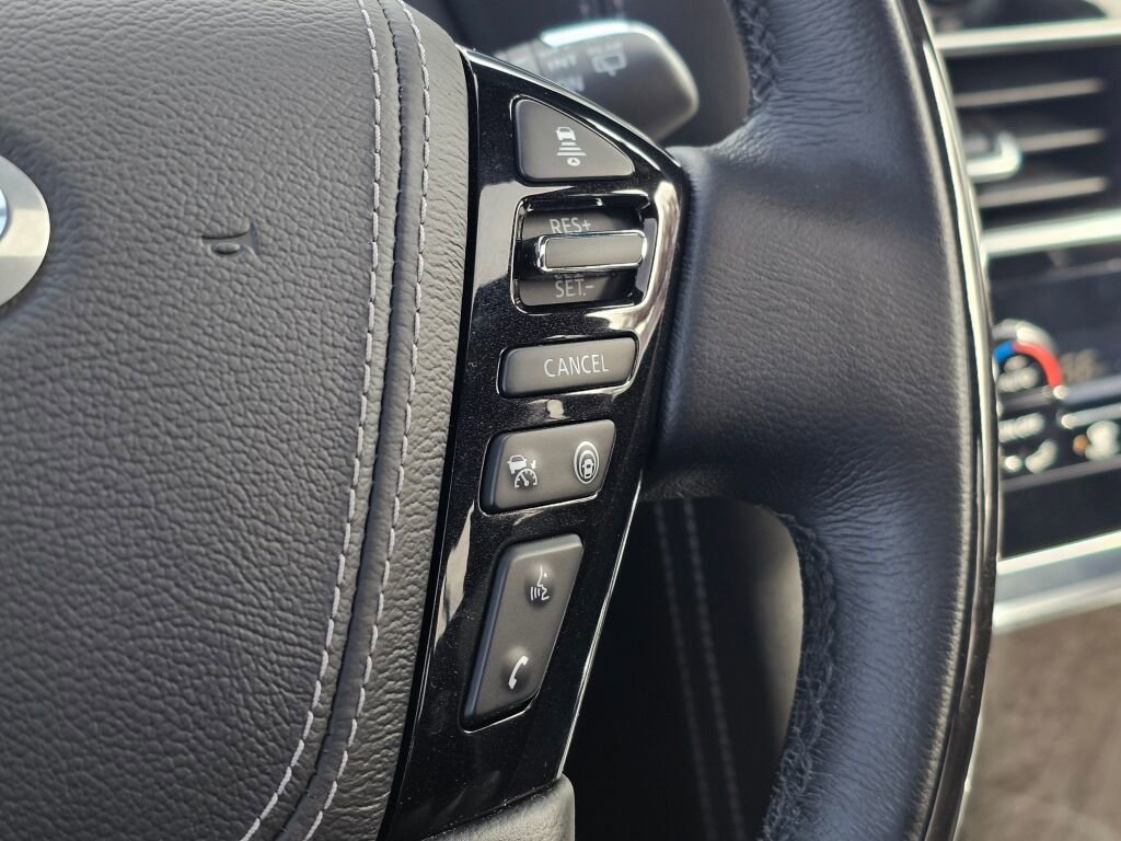 Used 2024 INFINITI QX80 Sensory AWD/4WD image 34