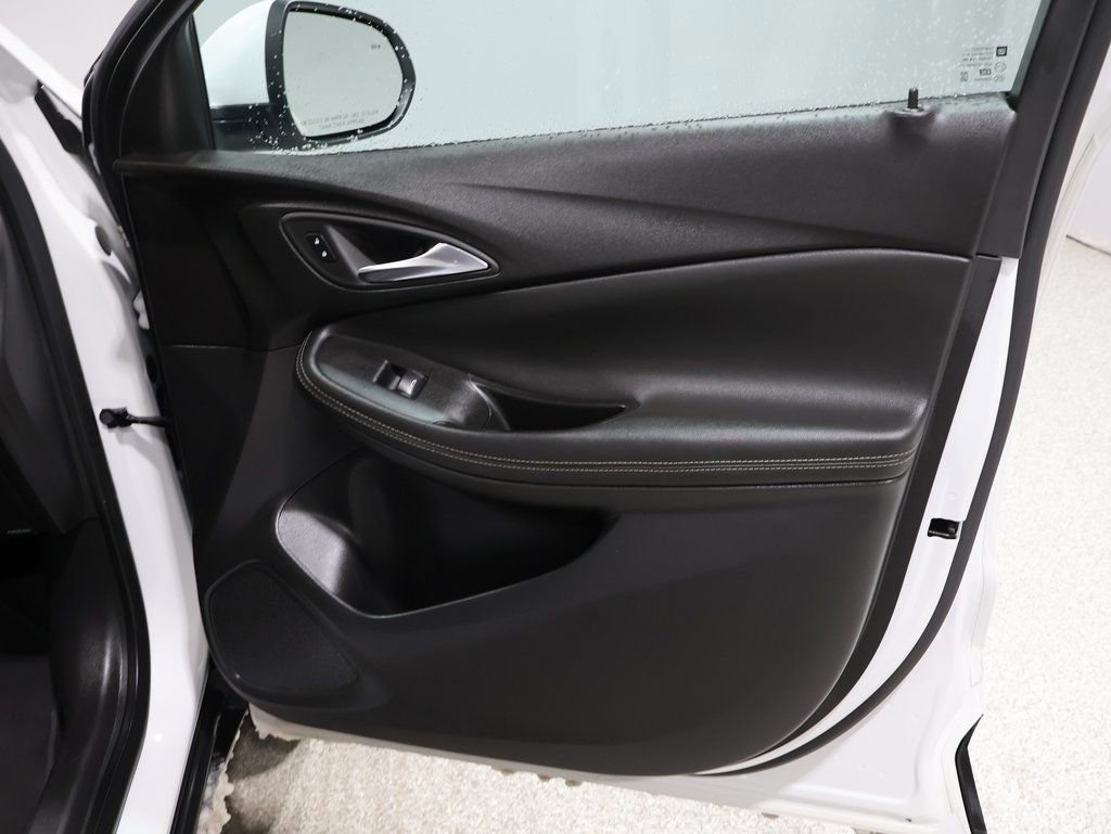 Used 2024 Buick Encore GX Preferred image 23