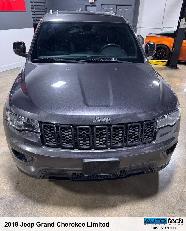 Used 2018 Jeep Grand Cherokee Limited image 10