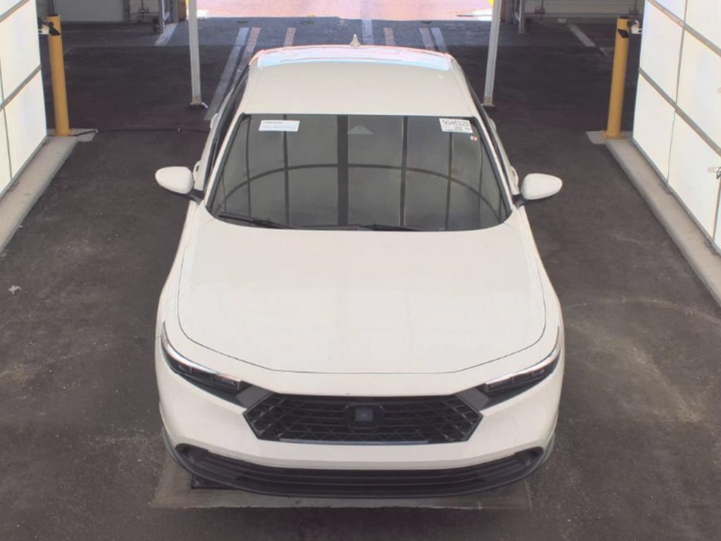 Used 2025 Honda Accord LX image 2