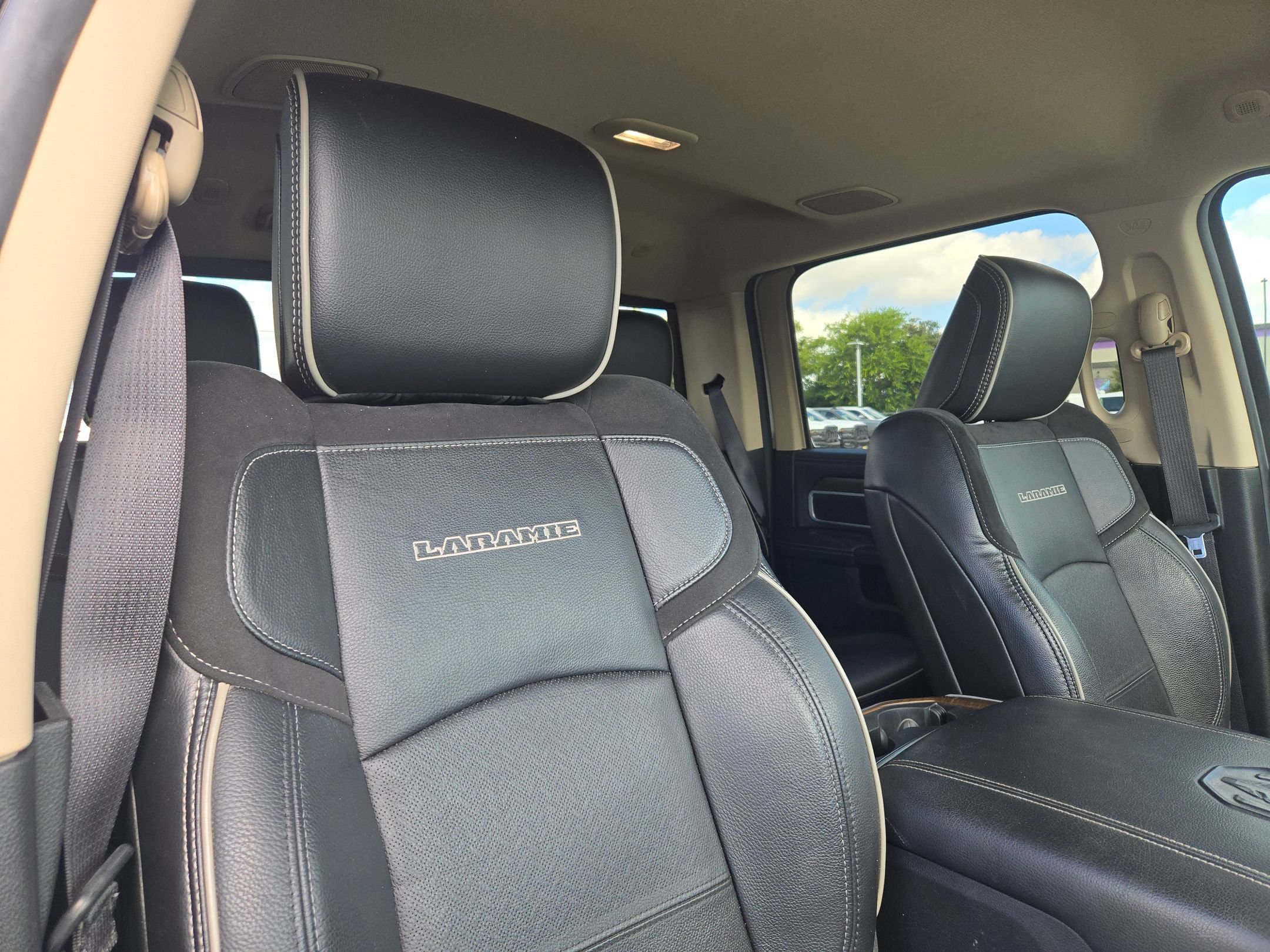 Used 2022 RAM 3500 Laramie AWD/4WD image 31