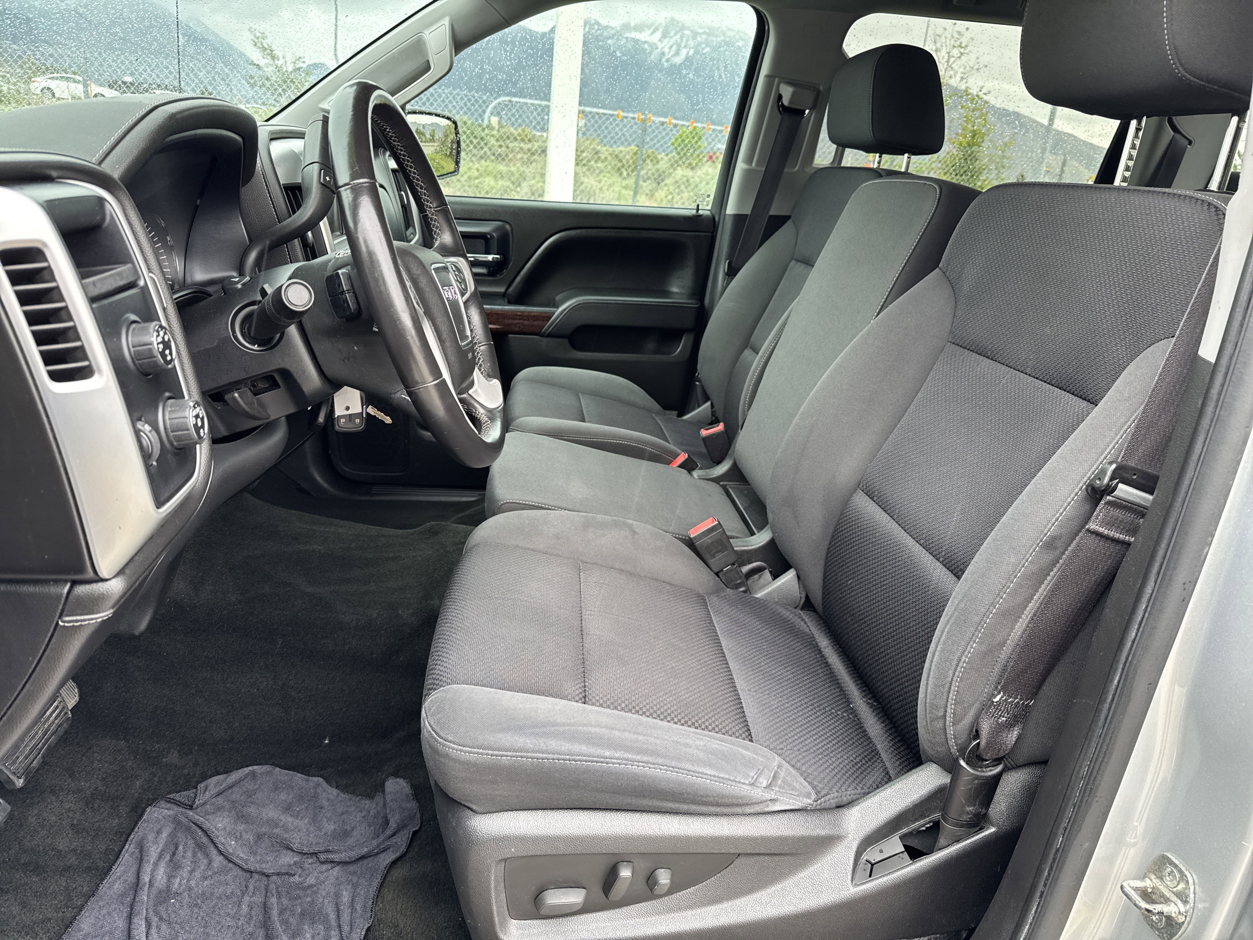 Used 2014 GMC Sierra 1500 SLE w/ SLE Value Package AWD/4WD image 18