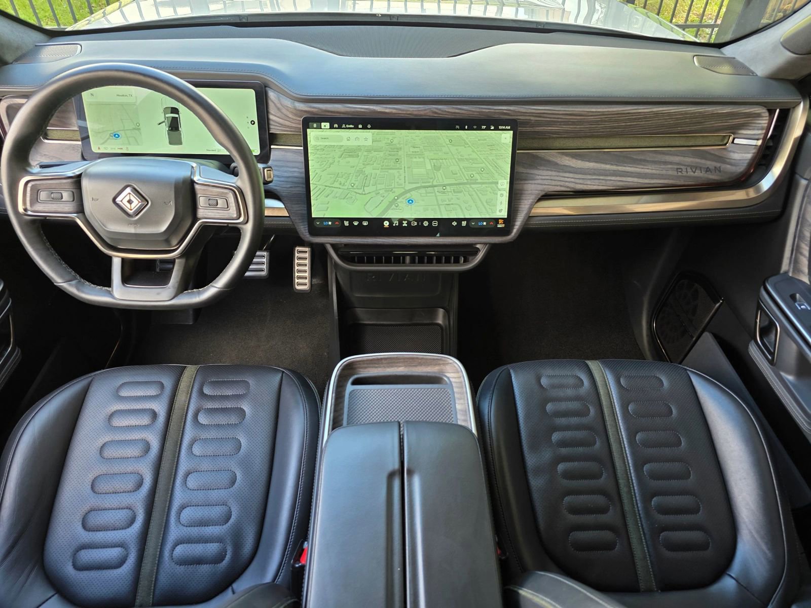 Used 2022 Rivian R1T Launch Edition AWD/4WD image 13