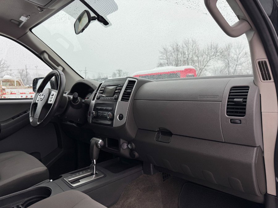 Used 2013 Nissan Xterra 4WD image 20