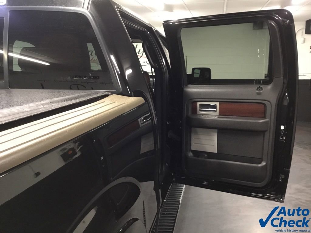 Used 2013 Ford F150 King Ranch w/ King Ranch Luxury Pkg image 40