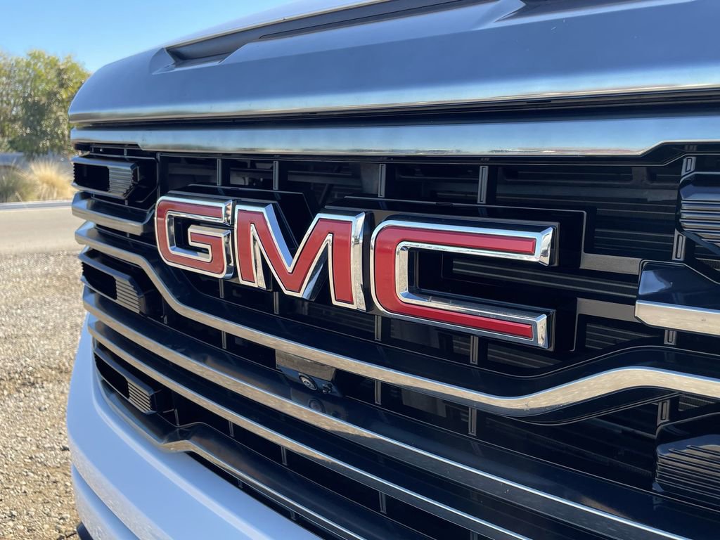 Used 2023 GMC Sierra 1500 AT4 image 31