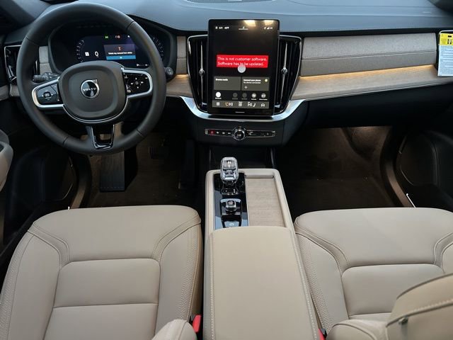 New 2026 Volvo XC90 B6 Plus w/ Protection Package image 10