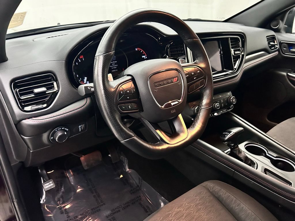 Used 2023 Dodge Durango GT w/ Blacktop Package AWD/4WD image 11