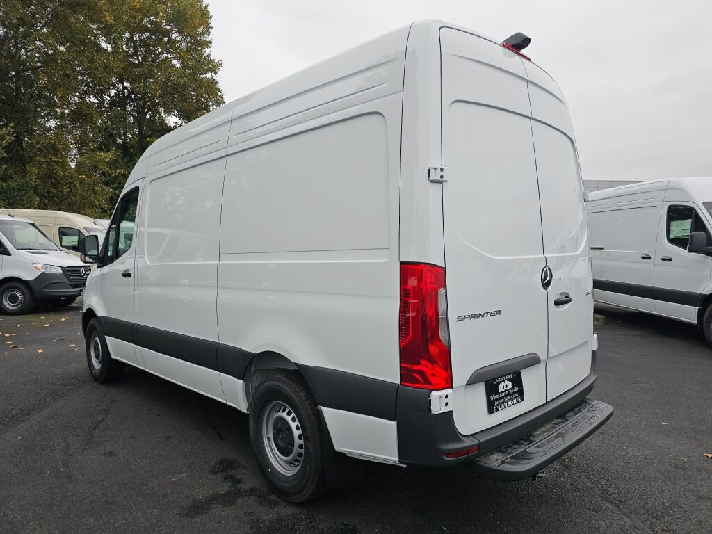New 2025 Mercedes-Benz Sprinter 2500 image 4
