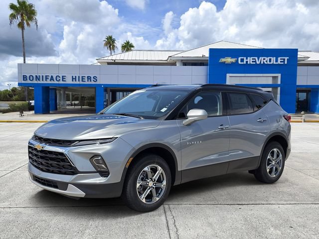 New 2026 Chevrolet Blazer LT w/ Convenience Package AWD/4WD image 2