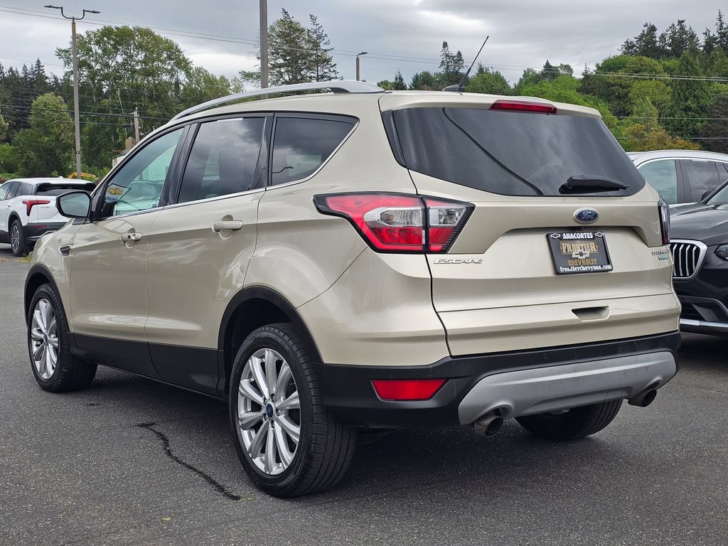 Used 2017 Ford Escape Titanium FWD image 5