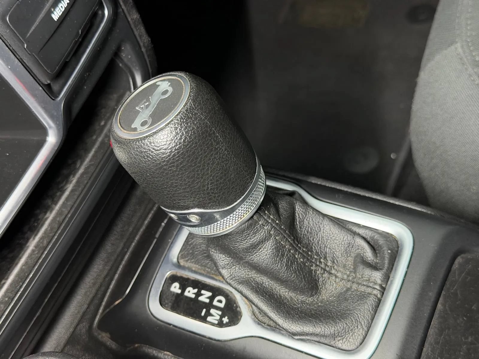 Used 2018 Jeep Wrangler Sport AWD/4WD image 26
