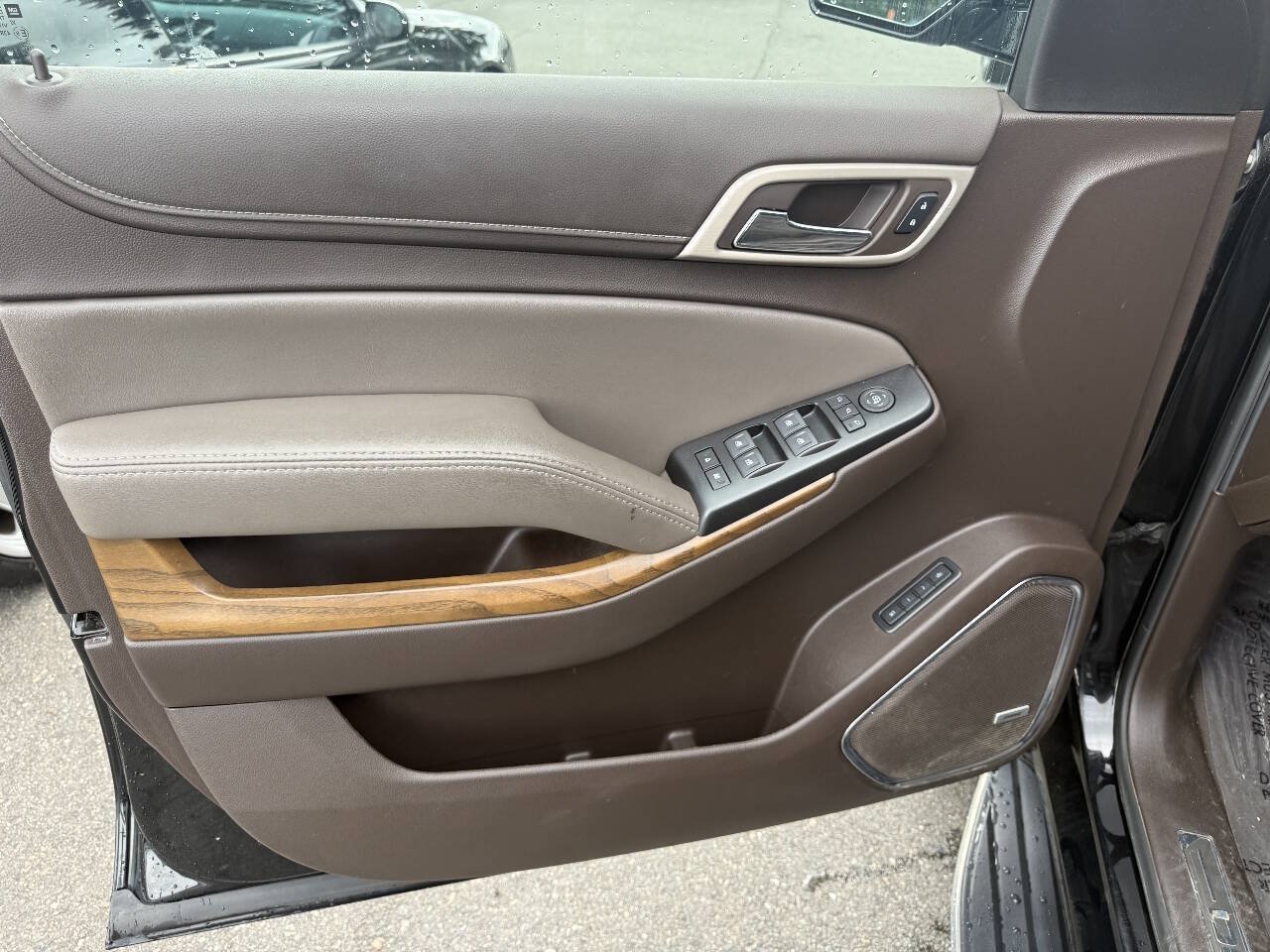 Used 2019 GMC Yukon XL Denali AWD/4WD image 17